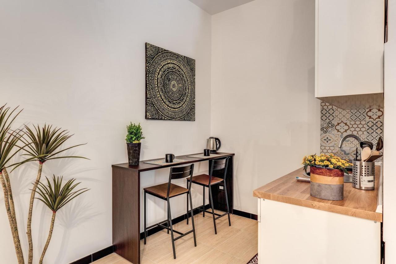 The Quarters Naples Apartments Εξωτερικό φωτογραφία