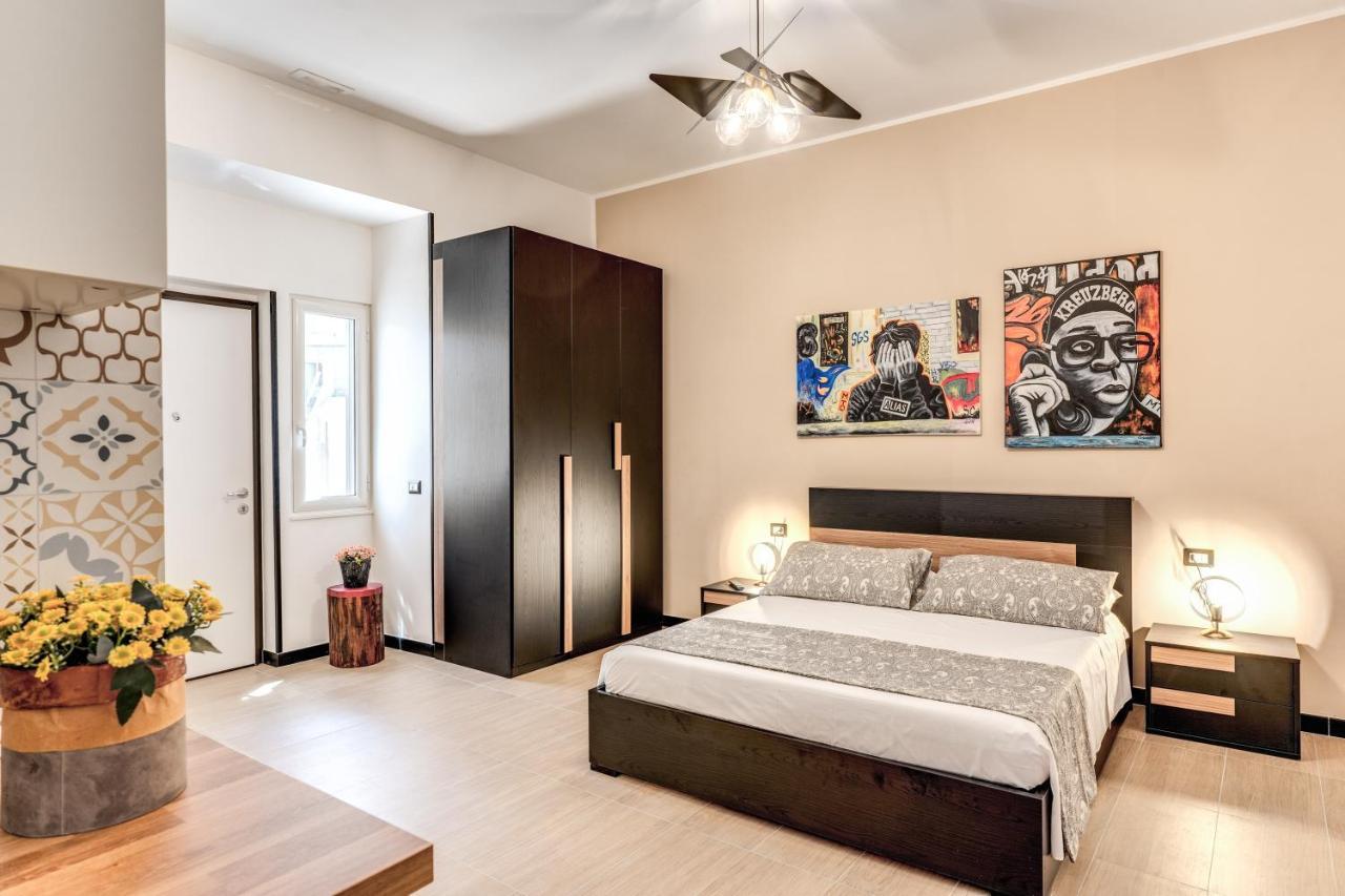 The Quarters Naples Apartments Εξωτερικό φωτογραφία