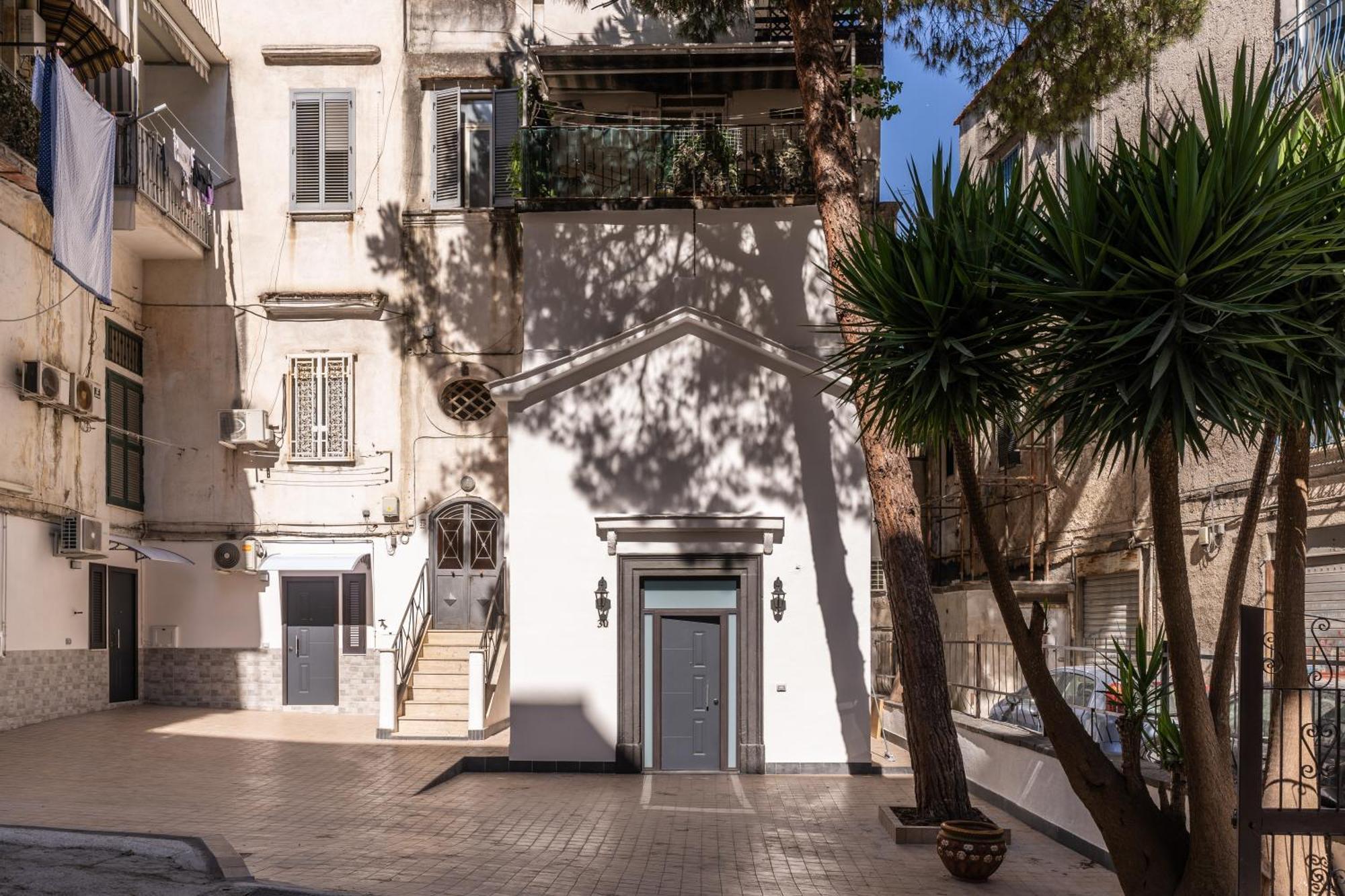 The Quarters Naples Apartments Εξωτερικό φωτογραφία