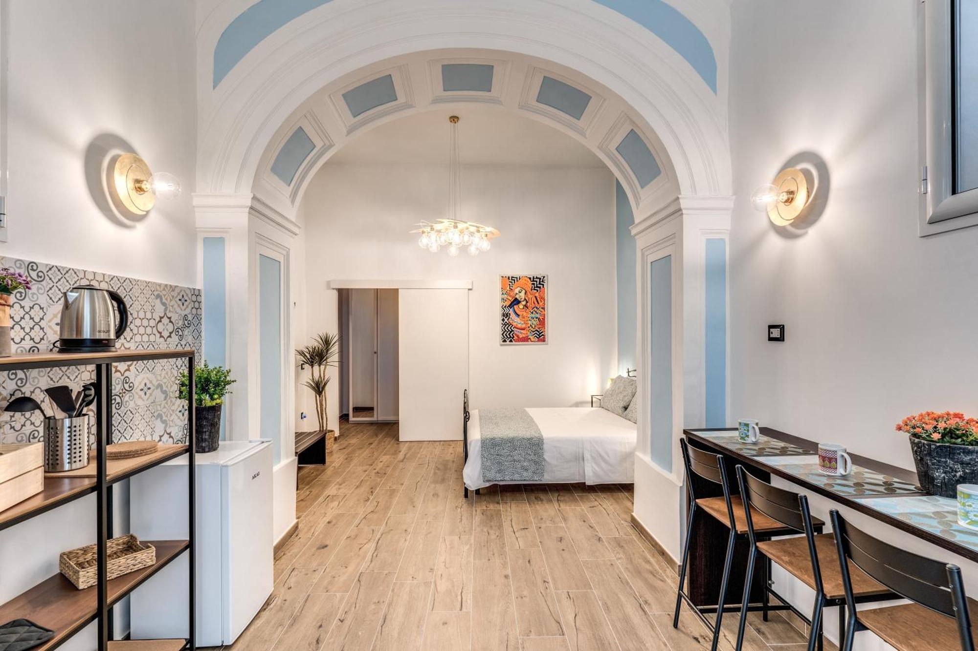 The Quarters Naples Apartments Εξωτερικό φωτογραφία